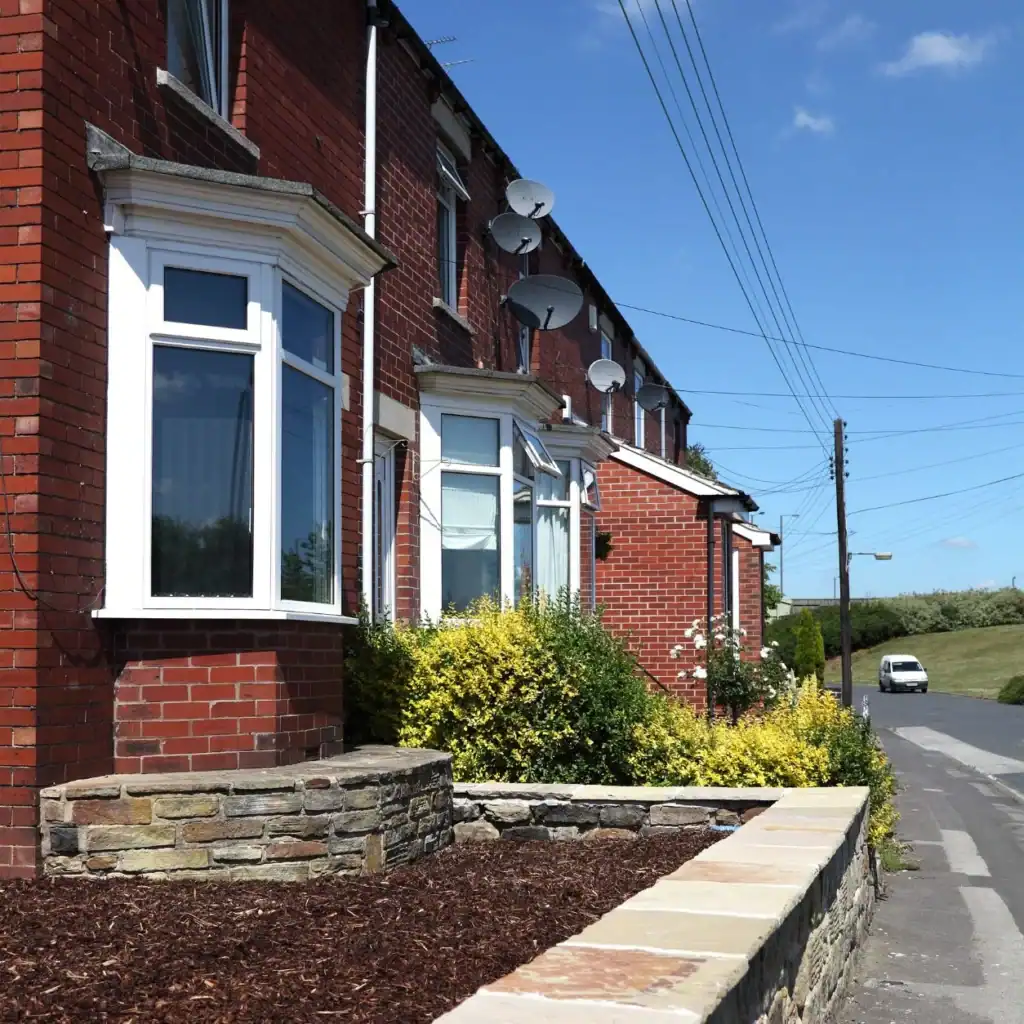 Can a Neighbour Remove Survey Stakes? 3 Min Critical Guide to Avoid Legal Issues 2 Faulkner Party Wall Surveyors Croydon : Can My Neighbour Remove Survey Skates